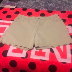 Women’s Levi’s Jean Shorts